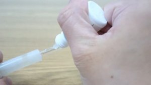 Hướng dẫn châm gel điện phân cho bút đo pH trong đất và nước HI981030 - Hanna Instruments