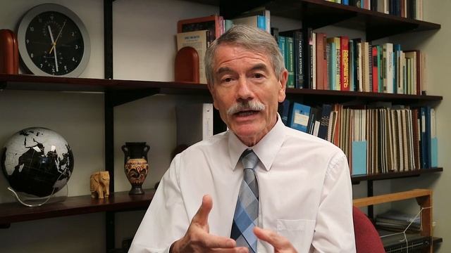 MIT professor on nuclear fusion and the problem of scientism | Ian Hutchinson смотреть онлайн