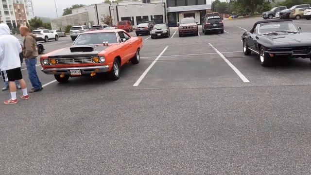 NNKH Willys Jeep M38a1 Hunt Valley MD Cars and Coffee #8 5/20/2023 смотреть онлайн