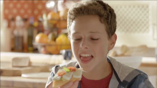 Hochland Camembert z Ziołami смотреть онлайн