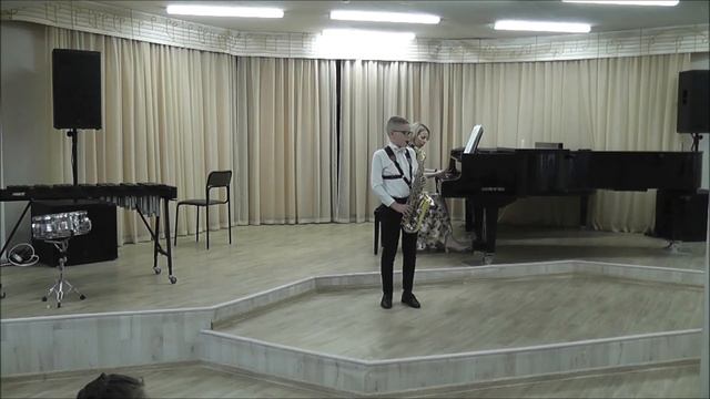 Лыч Роман. С. Симонс. All of me смотреть онлайн