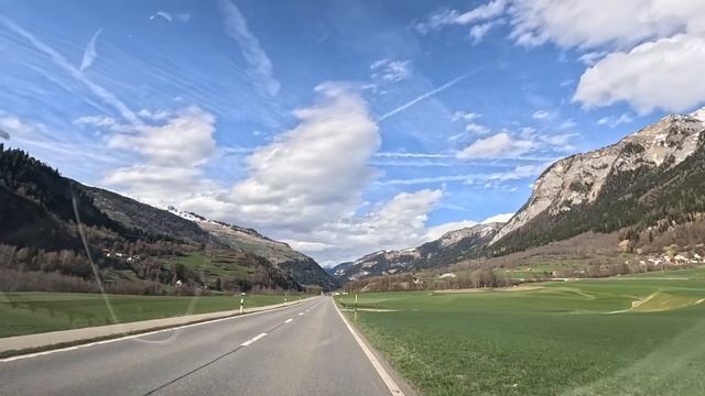 Семья из Украины 🇺🇦 в Швейцарии 🇨🇭 Едем в гости из итальянской части в немецкую.