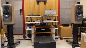 2023-09-10 Naim Nait 50, Weiss DAC 501 MK II, Dynaudio Confidence 20.