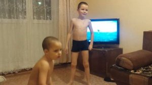 Тает лёд, танец.