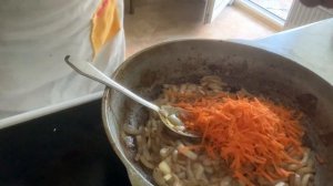Свиная печень в сметане. Как вкусно приготовить