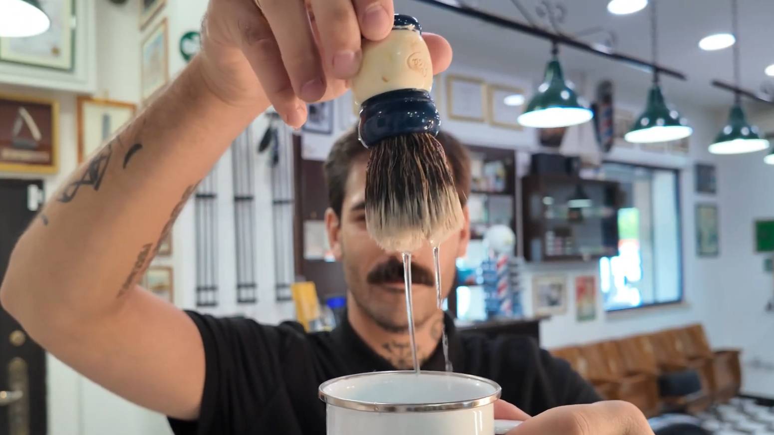 ASMR  Shaving in Italian
АСМР Бритьё по Итальянски