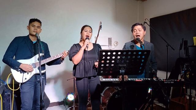 Leader of the Band- The Voyagers PH Full Version смотреть онлайн