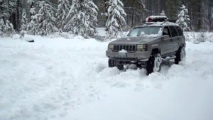 Grand Cherokee 5.9 Extreme Snow Fun