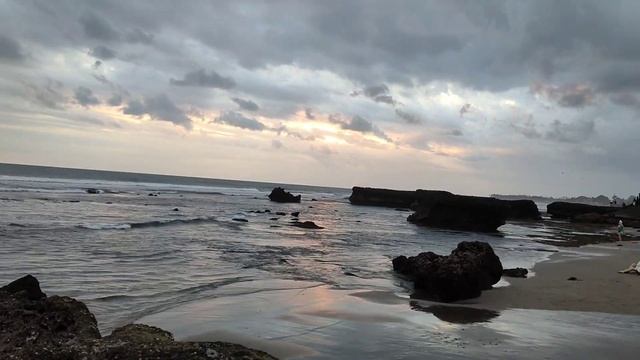 TIMELAPSE‼️ SITUATION & SUNSET IN BATU BOLONG BEACH,CANGGU,BALI (17/08/2022)