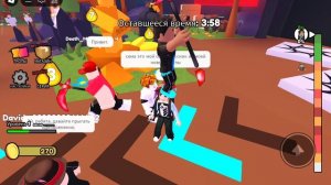 играю в роблокс одноклассником из моей новой школы, Егор