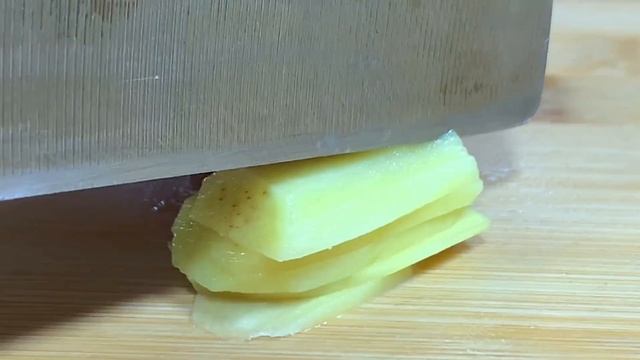 熗炒油麥菜這樣炒才好吃，教你一招，清脆入味，顏色翠綠又好吃【阿朝哥美食 】#油麥菜 #油麥菜食譜 #油麥菜料理 #油麥菜的做法 #油麥菜煮法