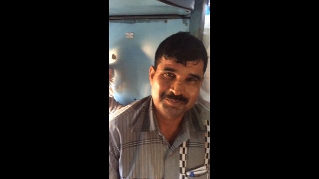 34 часа на 0,36 м2 - Зайцы на пути в Дели смотреть онлайн