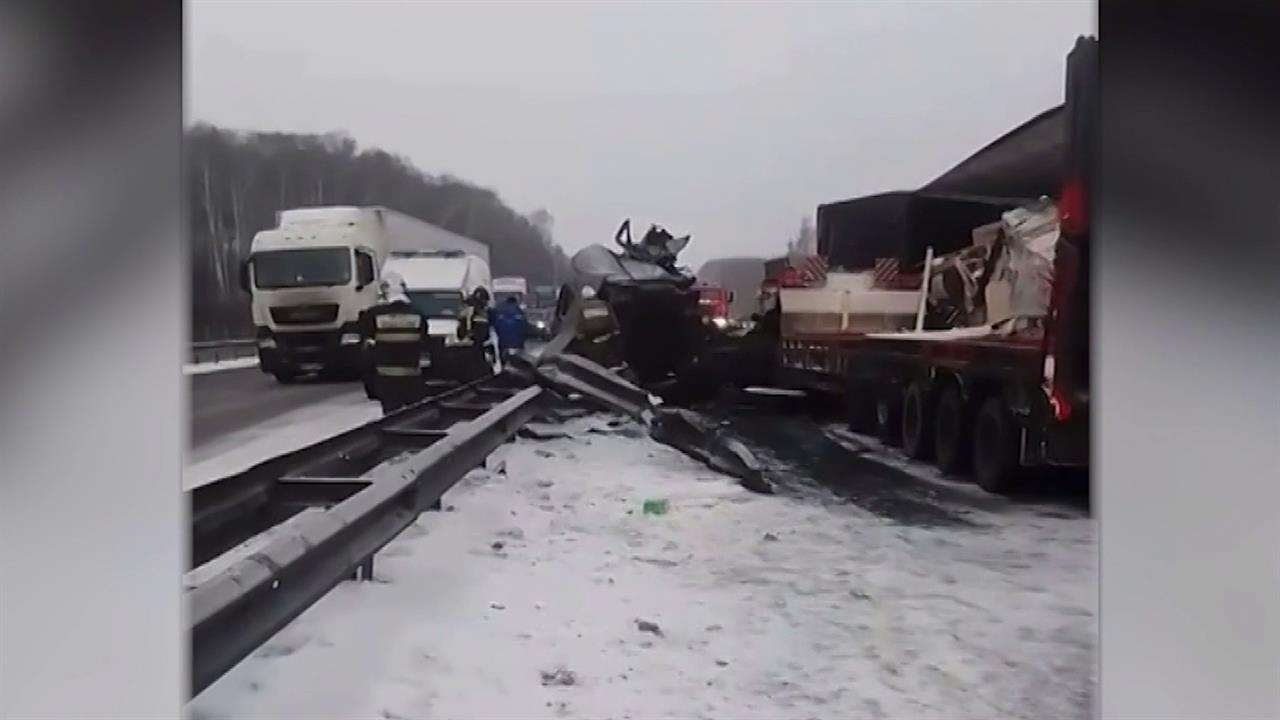 В Москве до вечера понедельника сохранится желтый уровень погодной опасности из-за гололедицы