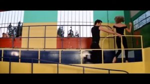 Невероятно   яркий танец Джона Траволты с Оливией   Grease