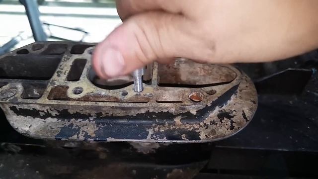 YAMAHA 9.9A. Переделываем водяную помпу смотреть онлайн