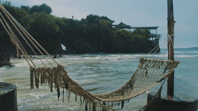 What could be improved at Bali retreat? смотреть онлайн