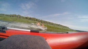 Sea pro 9.9 vs Tohatsu 5 
Китаец против японца.