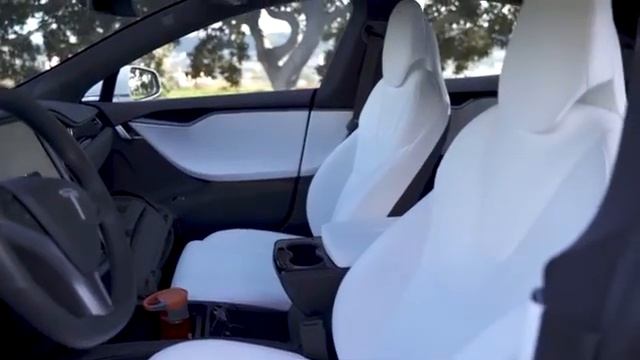 Is Tesla Model S Raven A Good Buy In 2020? смотреть онлайн