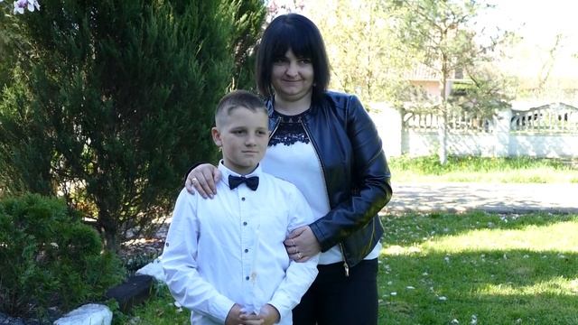 ПЕРШЕ ПРИЧАСТЯ. ХОТІНЬ. MAY 2021 смотреть онлайн