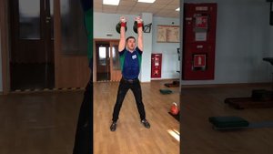 Толчок гирь 24 кг по длинному циклу 5 минут. Немного сменил технику заброса👍🏻