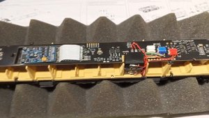 Piko. Электропоезд. EN 57. Ставлю звуковой декодер. Piko. Electric train. EN 57. audio decoder.