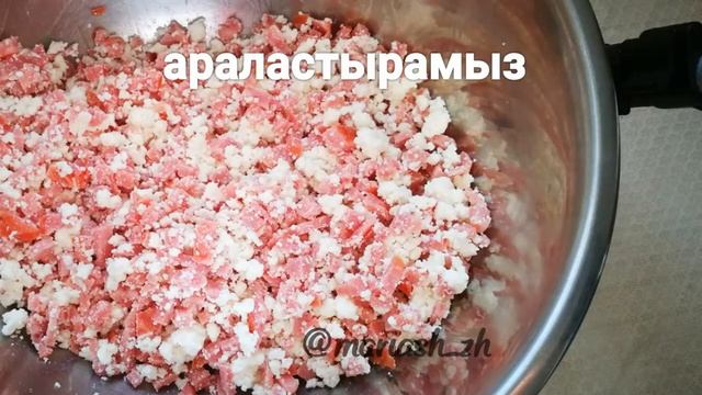 Gözleme, Турецкая лепешка гезломе.  Түрік шелпегі гөзлеме. Завтрак