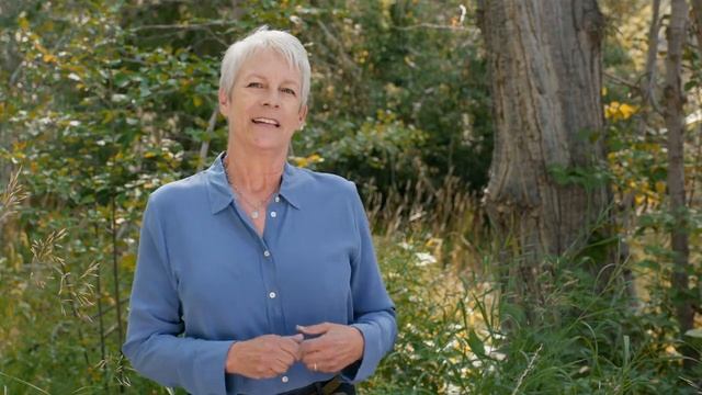 A special Halloween (Ends) message from Jamie Lee Curtis