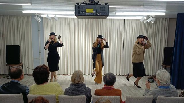 17. Музыка нас связала (Войнова Наташа, Терехина Оля, Корниенко Татьяна)