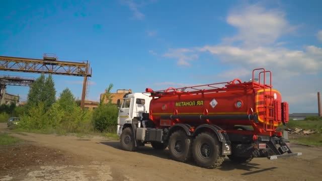 Видео-обзор метаноловоза АЦМ 12 КАМАЗ-43118. Автоцистерна для перевозки метанола