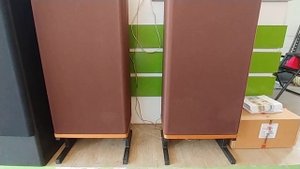 Vandersteen Model 2