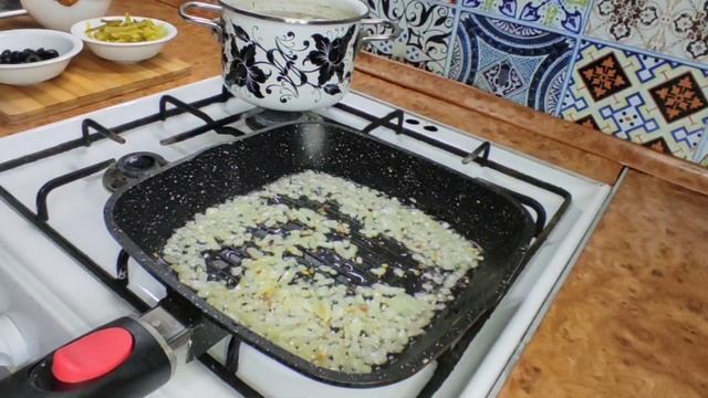 М'ЯСНА та НАВАРИСТА ідеальна СОЛЯНКА!! З домашніх КОПЧЕНОСТЕЙ! смотреть онлайн