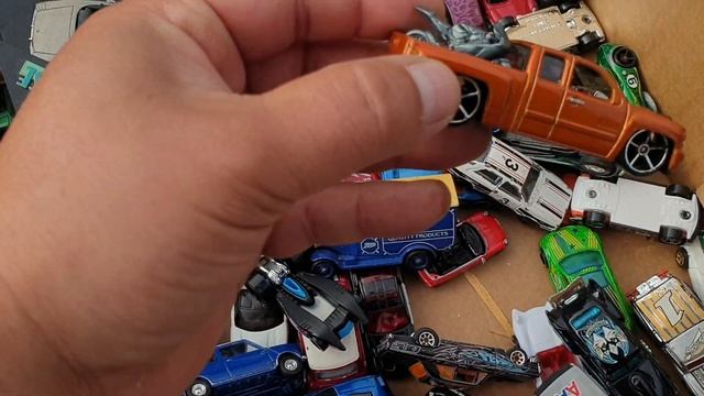 Picking for HOT WHEELS in Dunton Car Boot 15.08.21 смотреть онлайн