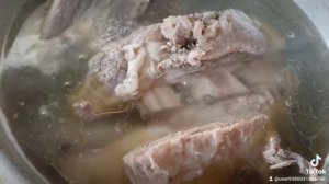 Домашняя курица,говяжий бульон.Вот такой обед!