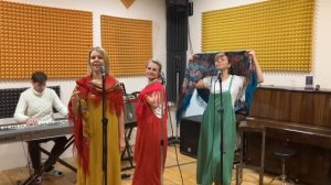 Ой, мороз мороз 
Трио СМА-Родина