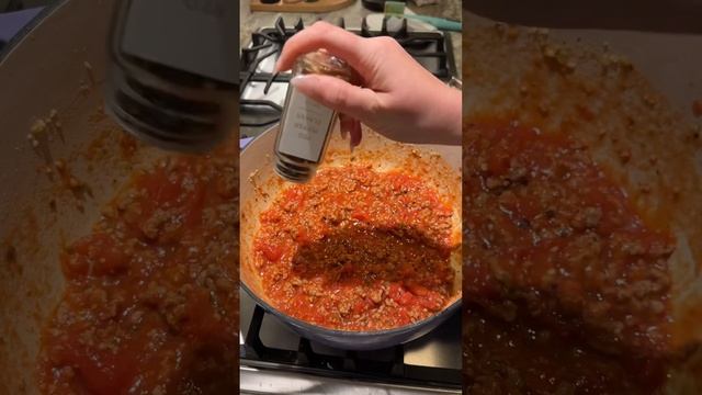 I WILL NEVER MAKE SPAGHETTI ANY OTHER WAY  #recipes #pastq #weeknightmeal #onepotmeal