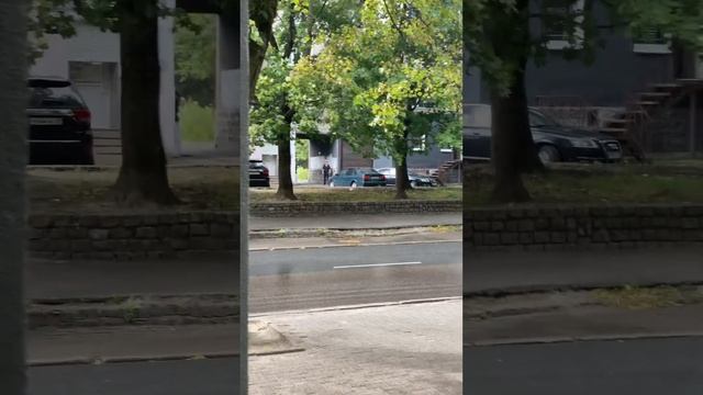 Удобный портик от дождя на Леонова