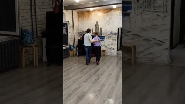 Practicing fast tempo with our Collegiate Shag students 🤩 #swingdance #collegiateshag #танцымосква смотреть онлайн