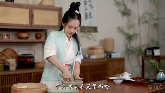 中国电视剧甄嬛传中的美食枣泥山药糕 The gourmet red jujube yam cake in the TV series Zhen Huan