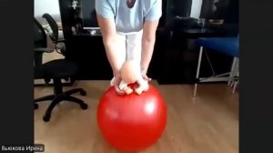 "Комплекс гимнастики на гимнастическом мяче для детей от 3 до 6 месяцев". Вьюкова Ирина Анатольевна