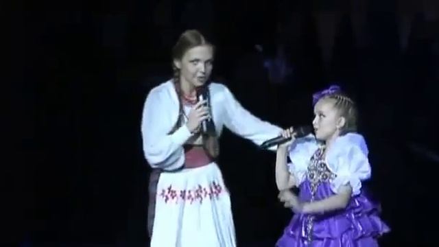 Барыня' - Марина Девятова и Злата Анисимова.mp4 смотреть онлайн