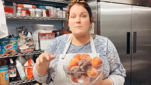 Peach & Blackberry Crumble смотреть онлайн