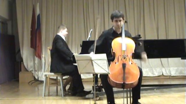 Л.Бетховен Соната №2, ор.5 g-moll (1_1часть) смотреть онлайн