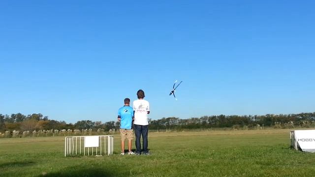 Nick Maxwell in YouCan Fly 2013