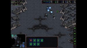 Этот игрок показывает всю мощь протосса в матче против террана - Paralyze vs Wico