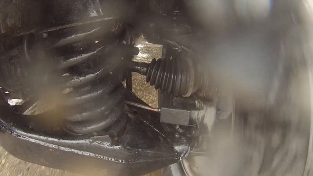 Clicking Hummer h1 driver's side front tire. Clicking throughout most of video. смотреть онлайн