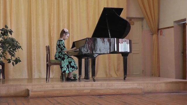 Л.Моцарт. Бурре смотреть онлайн