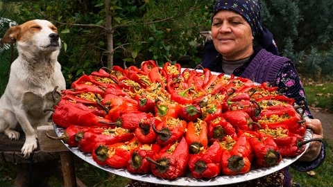Фаршированные Болгарские Перцы | Традиционный Деревенский Рецепт 🫑