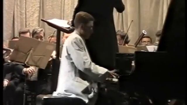 Е.Гріг Концерт для ф-но з орк. ля мінор (1ч) Р.Павчук ф-но смотреть онлайн