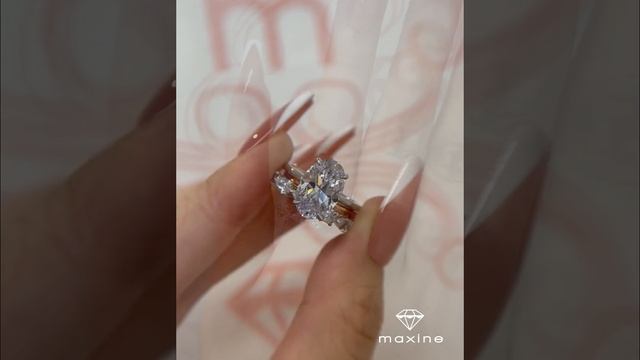 Fashion Oval Cut 3PC Wedding Ring Set In Sterling Silver смотреть онлайн