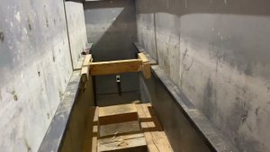 Сжало смотровую яму в гараже